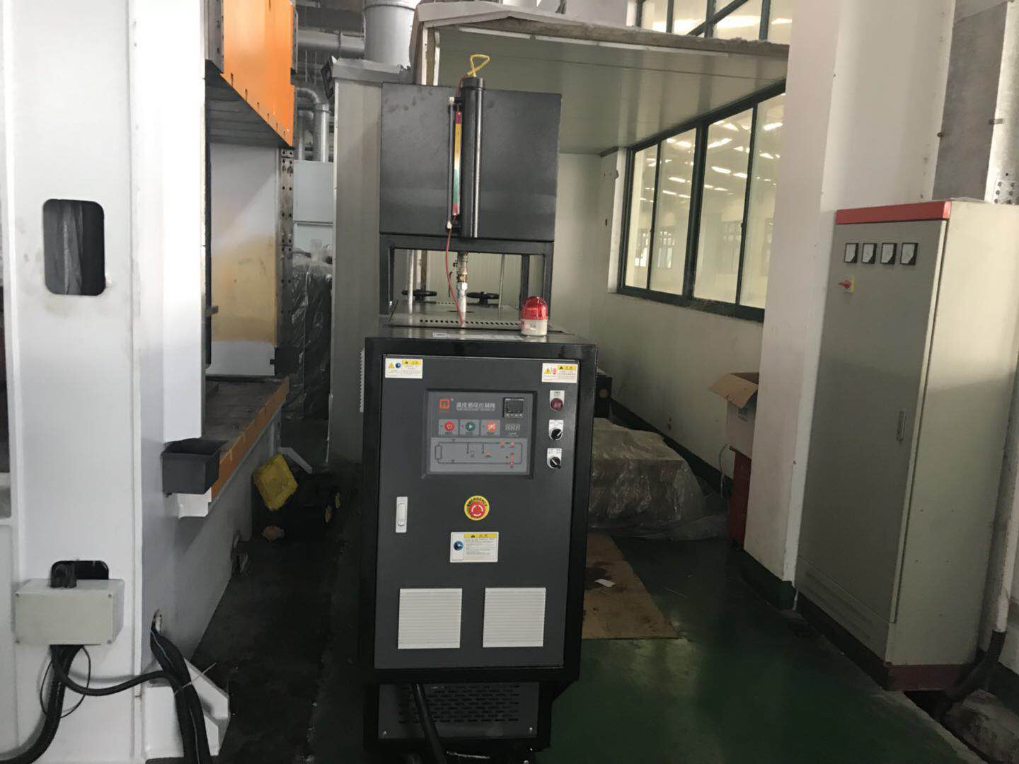 液壓機專用導熱油爐 液壓機專用導熱油爐